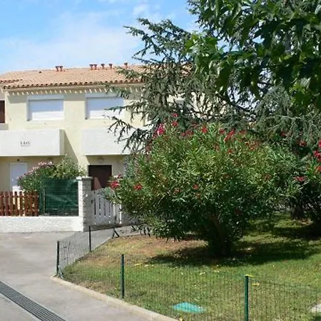 Avec Terrasse, Parking, Climatisation A Sete, Proche - Fr-1-338-63 Apartmán