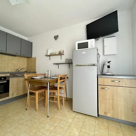 Avec Terrasse, Parking, Climatisation A Sete, Proche - Fr-1-338-63 Apartmán *